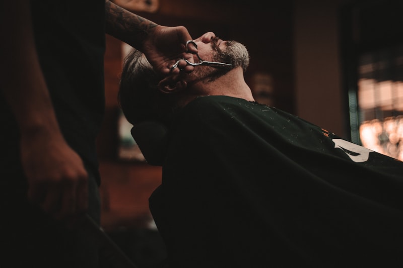 Taille de barbe à domicile Rennes